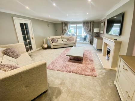 House Regency Gardens in South Kesteven