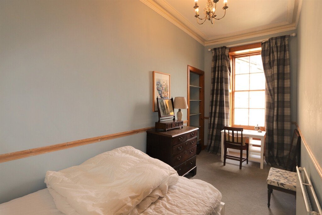 Flat Broughton Street in City of Edinburgh
