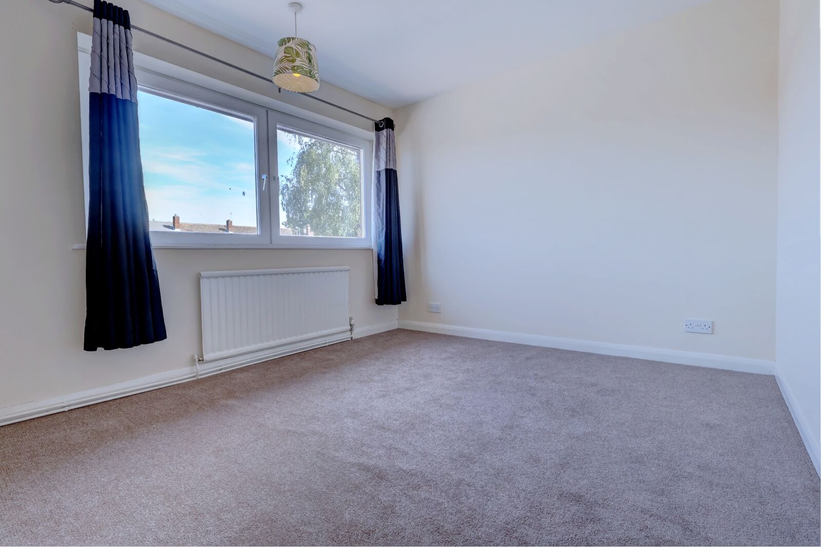 House Faulkner Way in High Wycombe