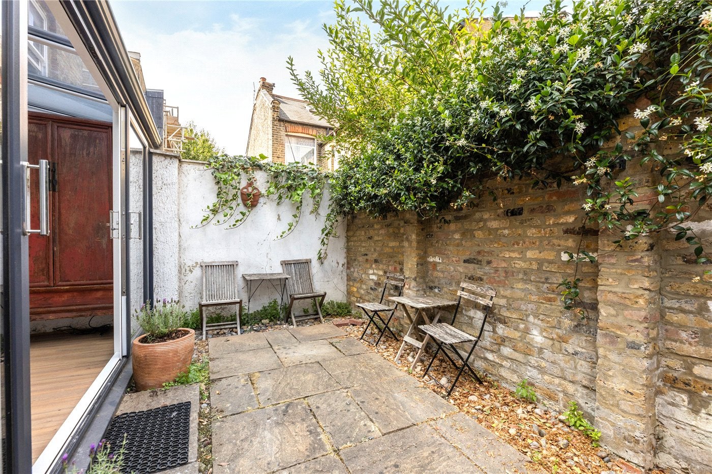 House Lower Richmond Road in Greater London