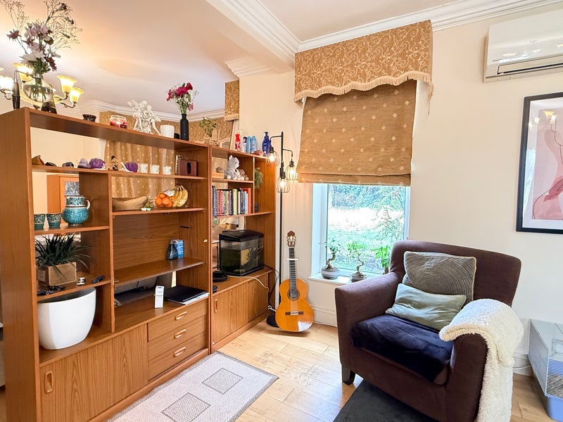 Room Beaufort Road in Greater London