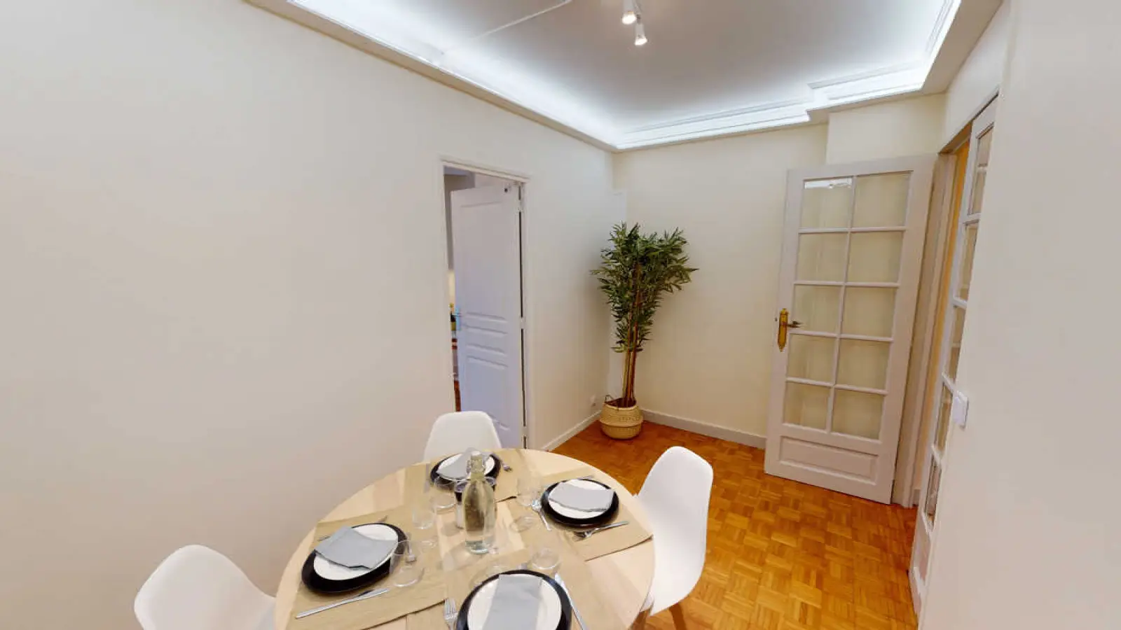 Appartement Rue Claude Terrasse à Paris