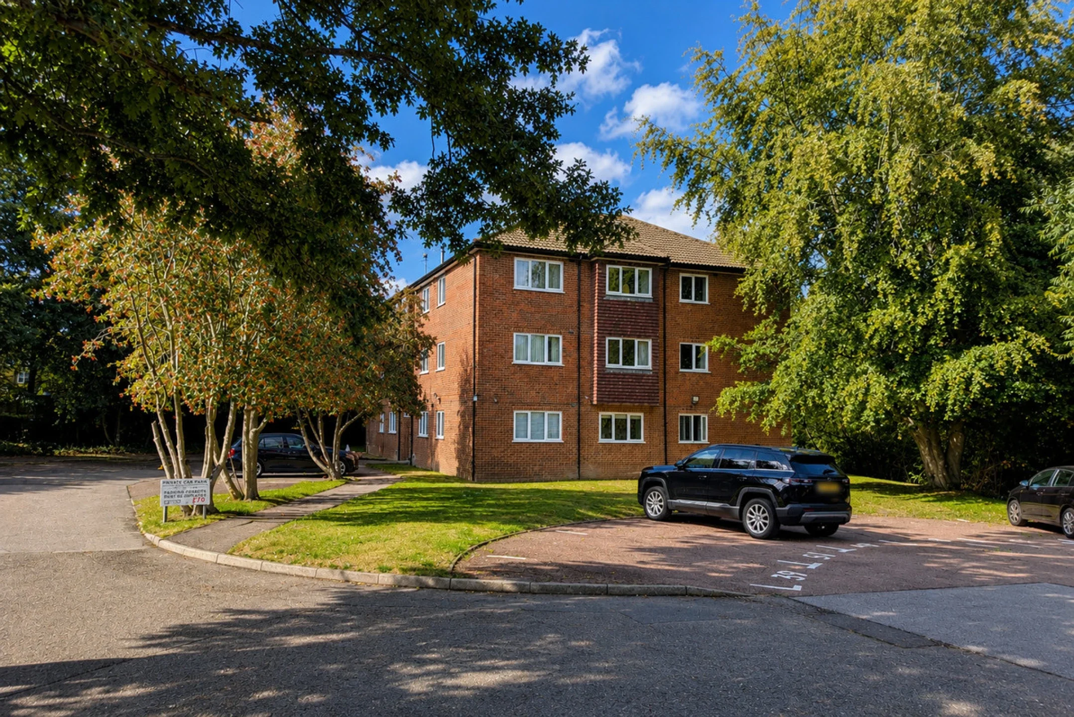 Flat St. John's Well Court in Dacorum