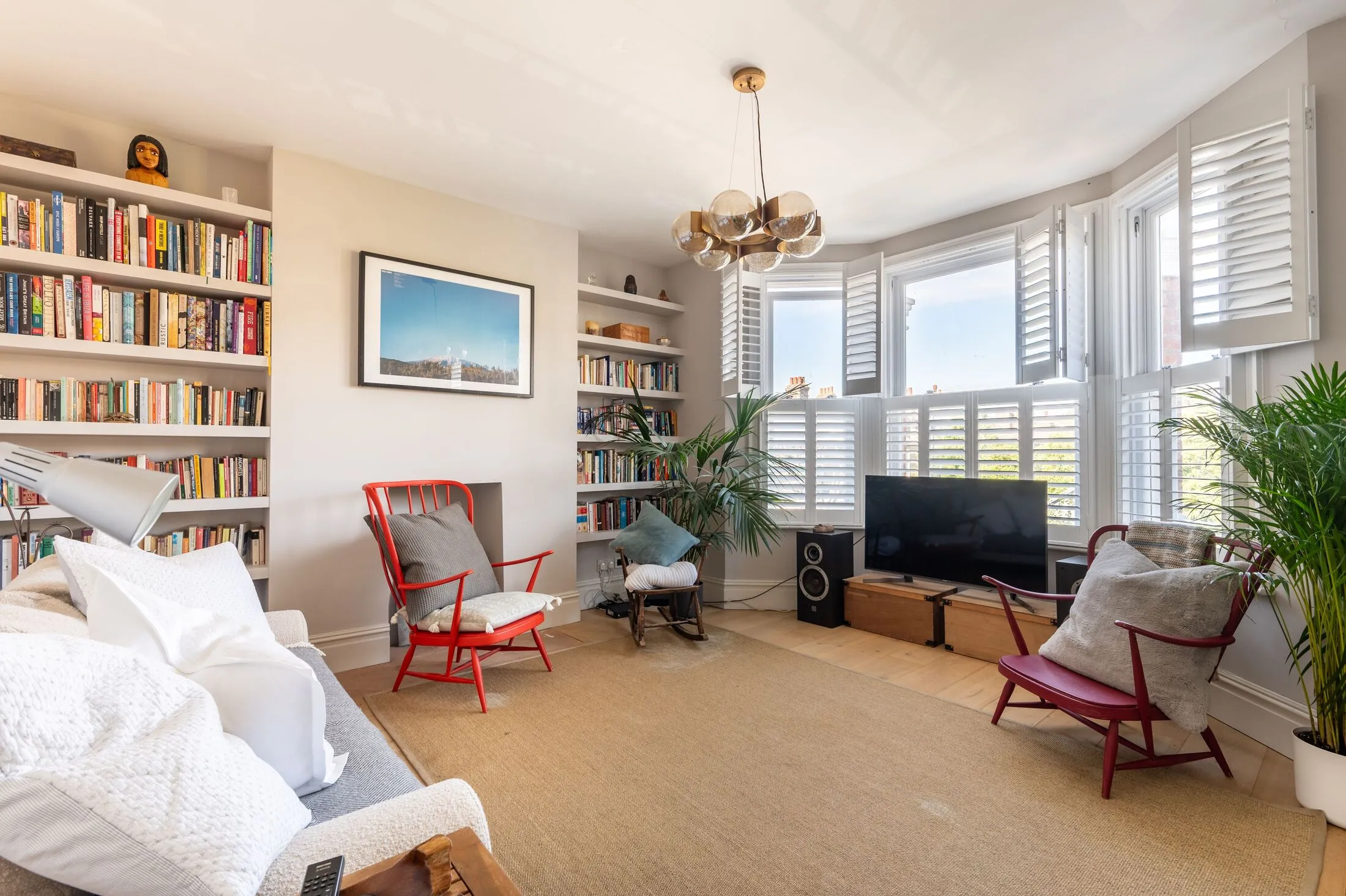 Flat Ridley Road in Greater London