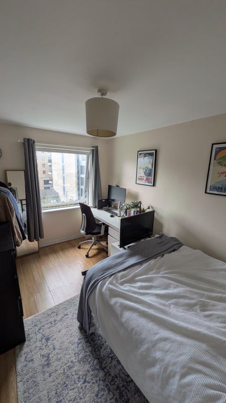 Room Nelson Square in Greater London