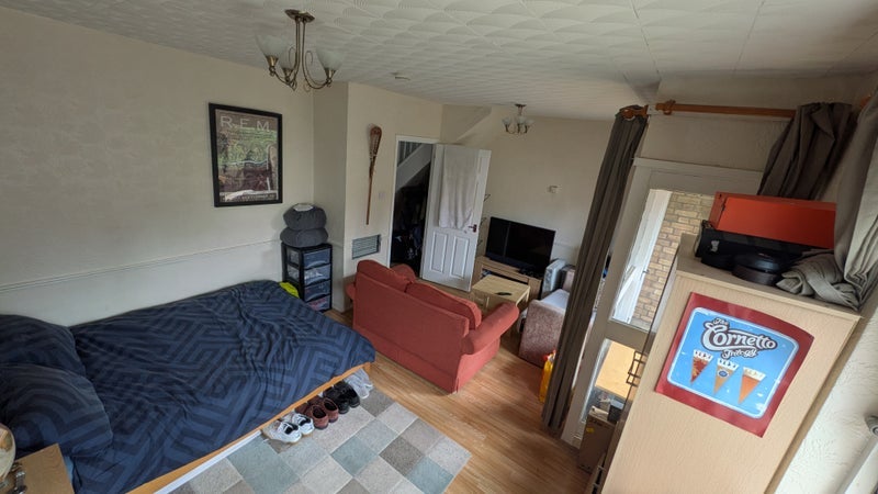 Room Nelson Square in Greater London