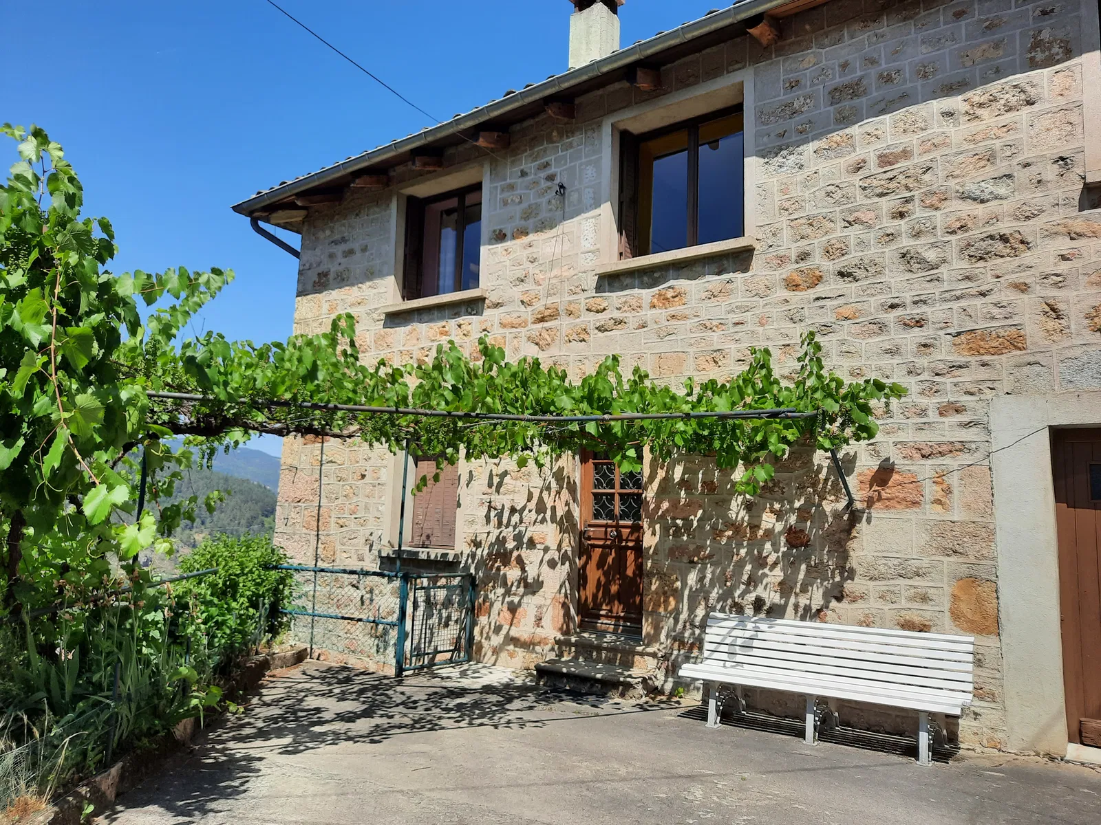 Room Route des Combes in Accons