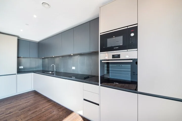 Flat Henry Street in Greater London