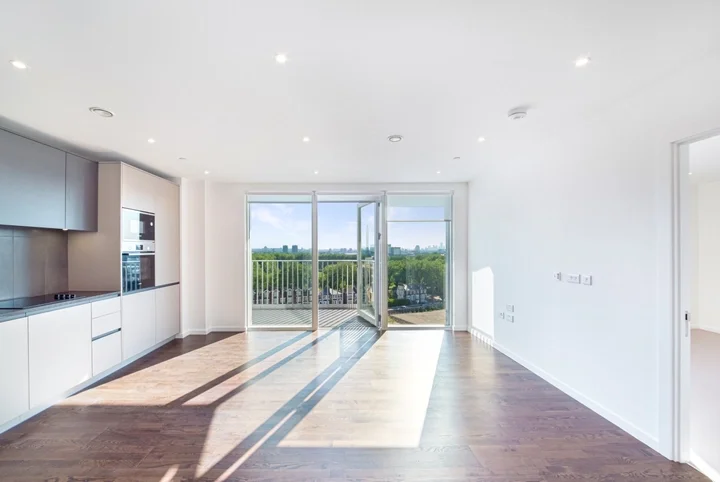 Flat Henry Street in Greater London