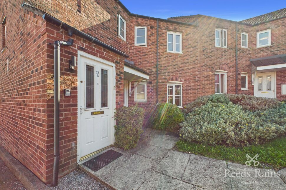 Flat Raynald Road in Sheffield