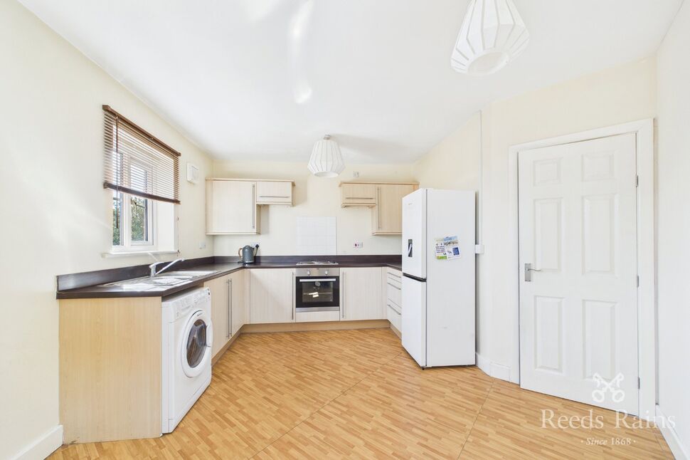 Flat Raynald Road in Sheffield