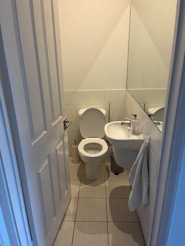 Room Upper Street in Greater London