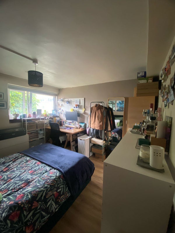 Room Casbeard Street in Greater London