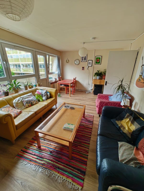 Room Casbeard Street in Greater London