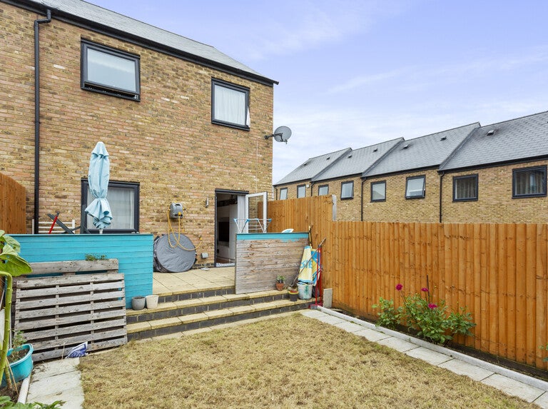 House Sherbourne Drive in Maidstone