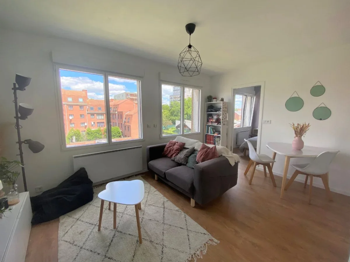 Appartement Rue du Faubourg des Postes à Lille