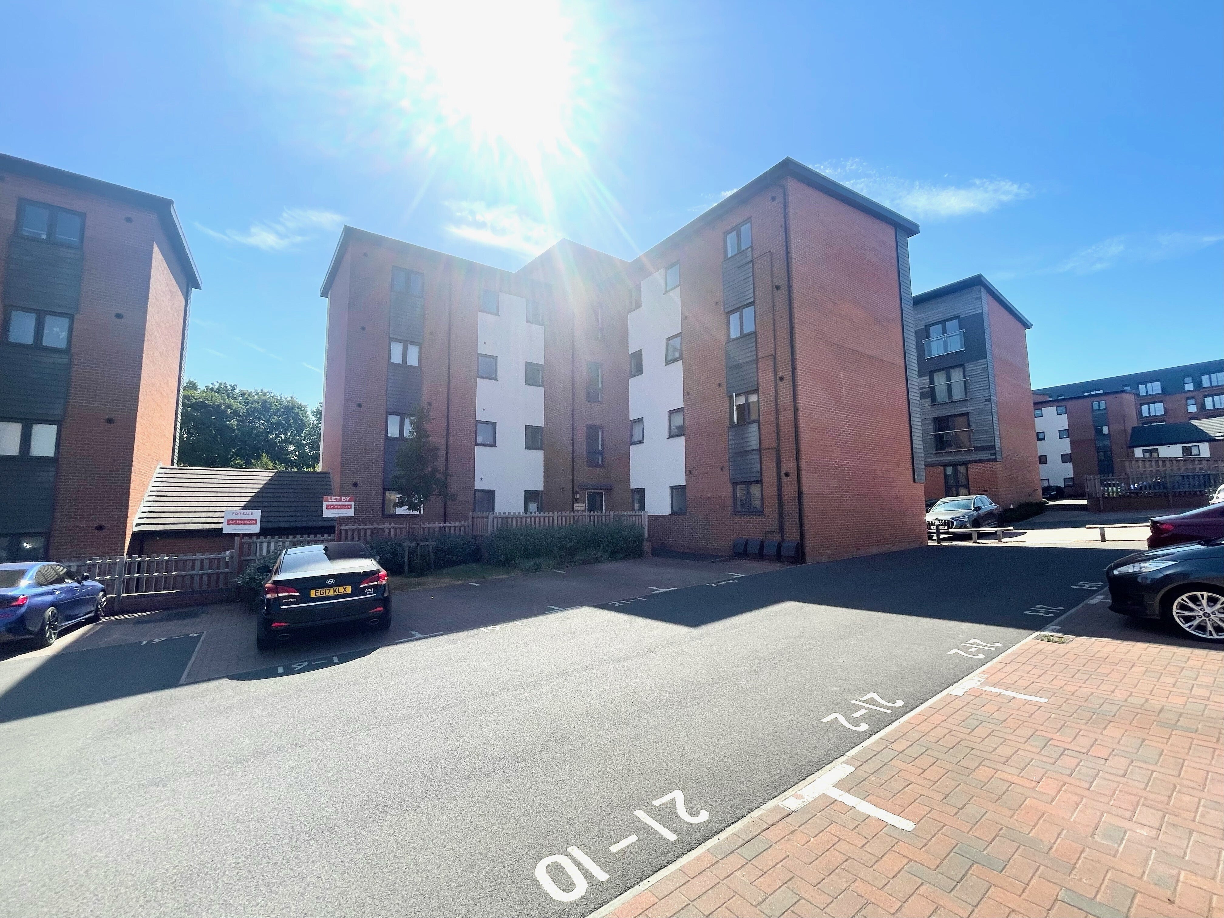 Flat Dalmuir Road in Birmingham