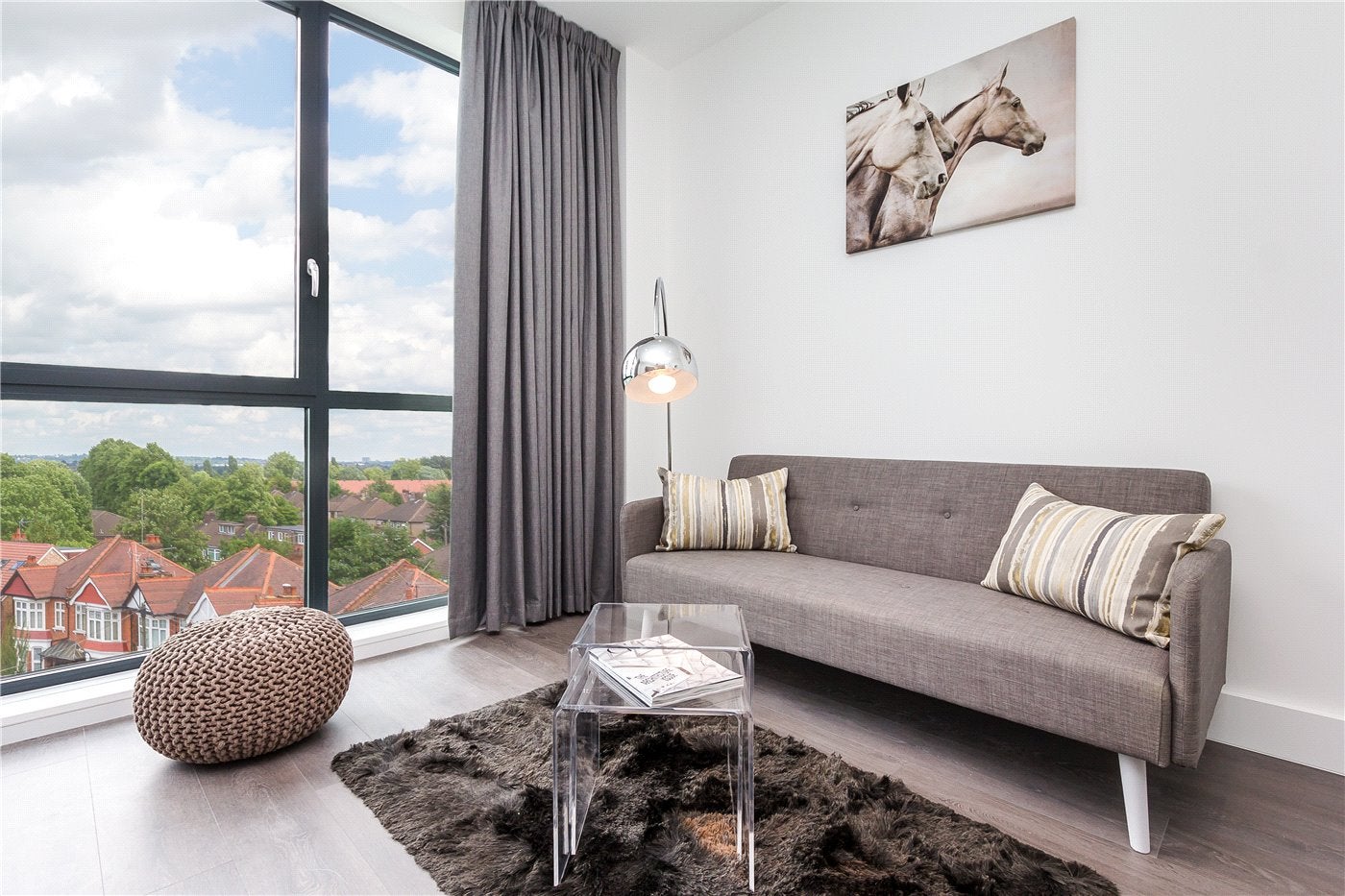 Flat Elmgrove Road in Greater London