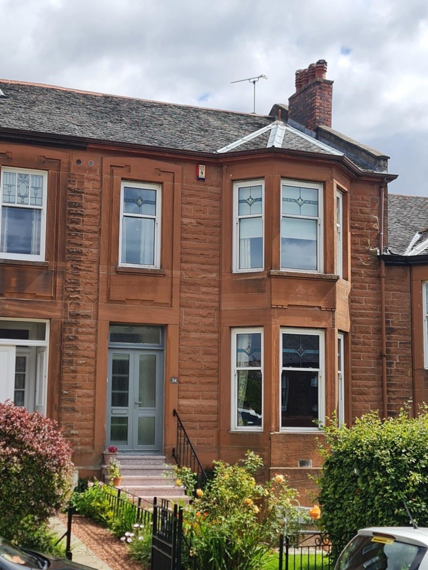 House Harelaw Avenue in Glasgow