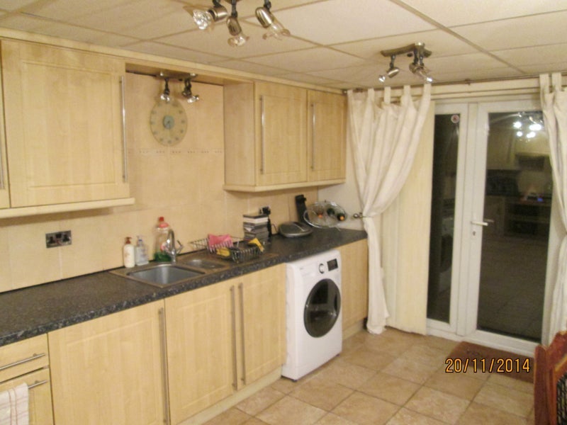 Room Meredith Road in Cardiff