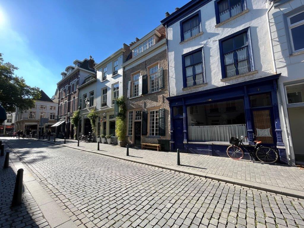Huis St. Annastraat in Breda