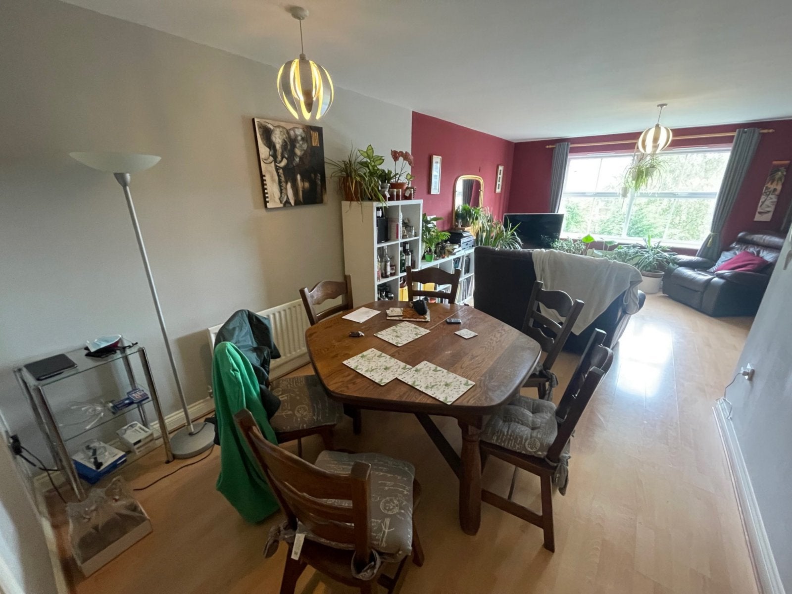 Flat Carisbrooke Road in Leeds