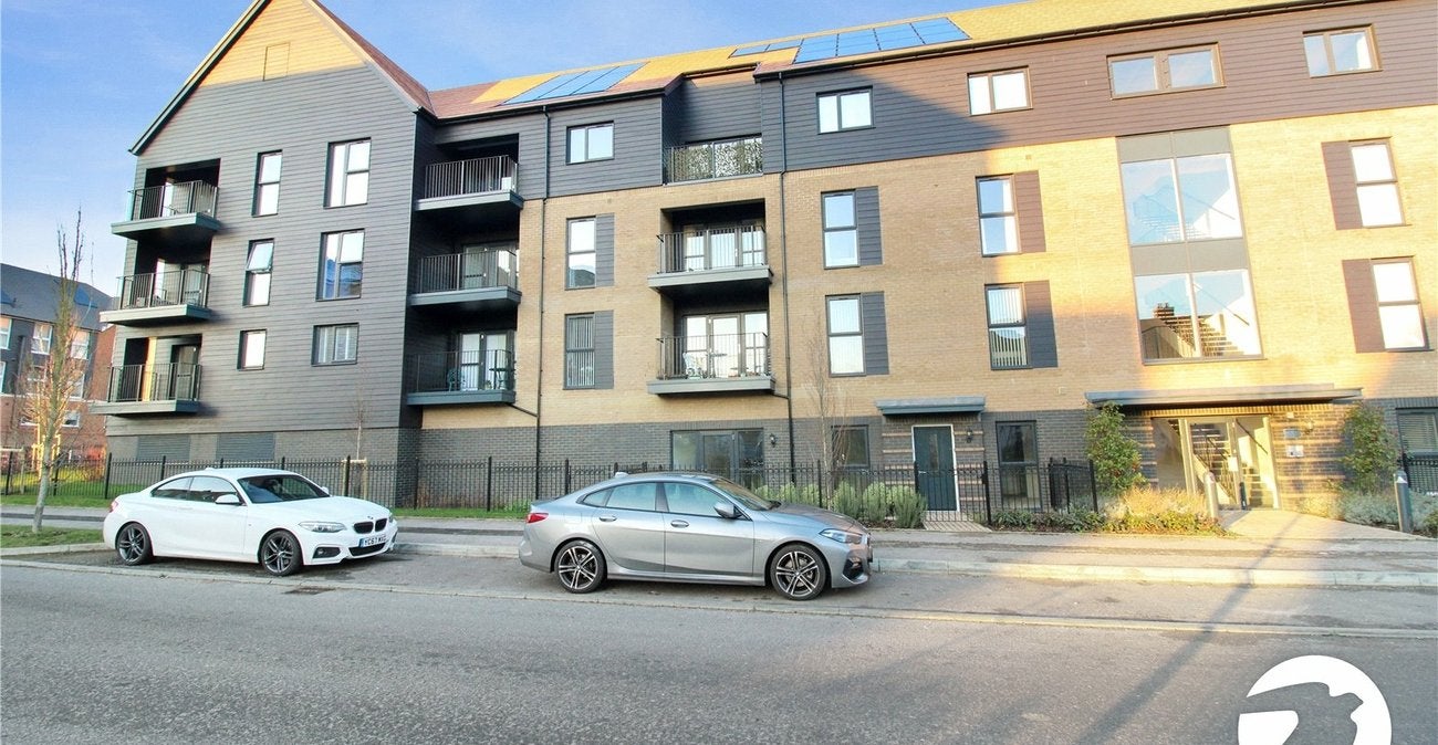 Flat Ackers Drive in Ebbsfleet Garden City