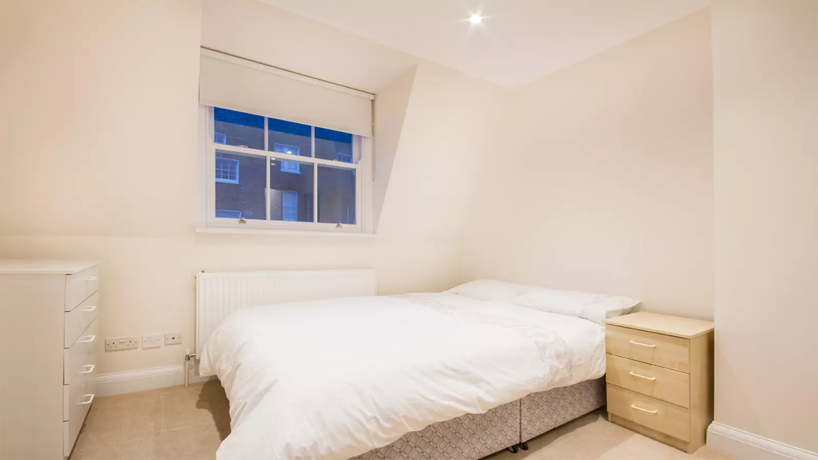 Flat Tachbrook Street in City of Westminster