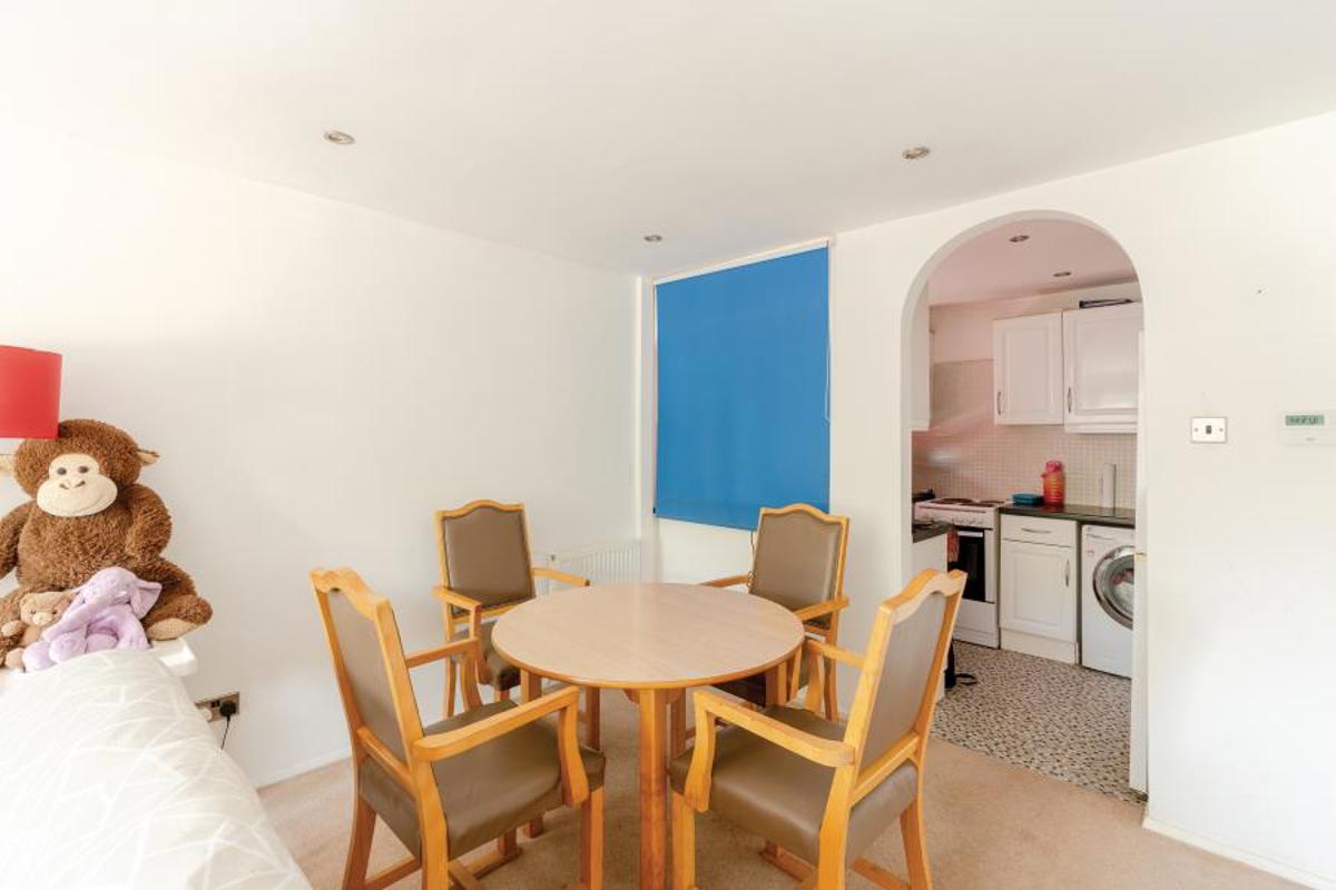 Flat Devonshire Drive in Portishead