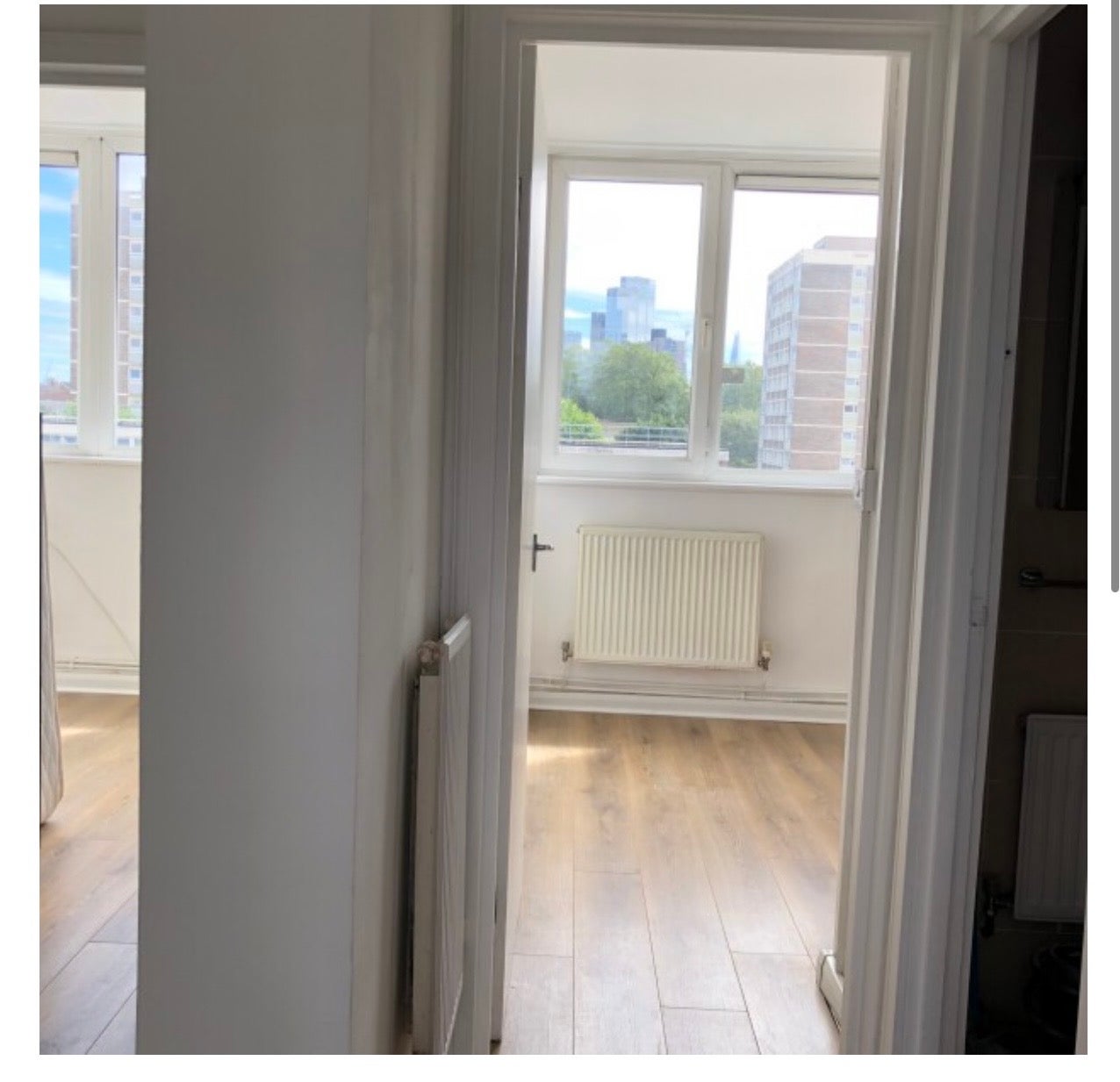 Flat Mintern Street in Greater London