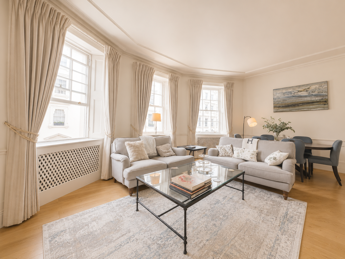 Flat Eaton Place in City of Westminster