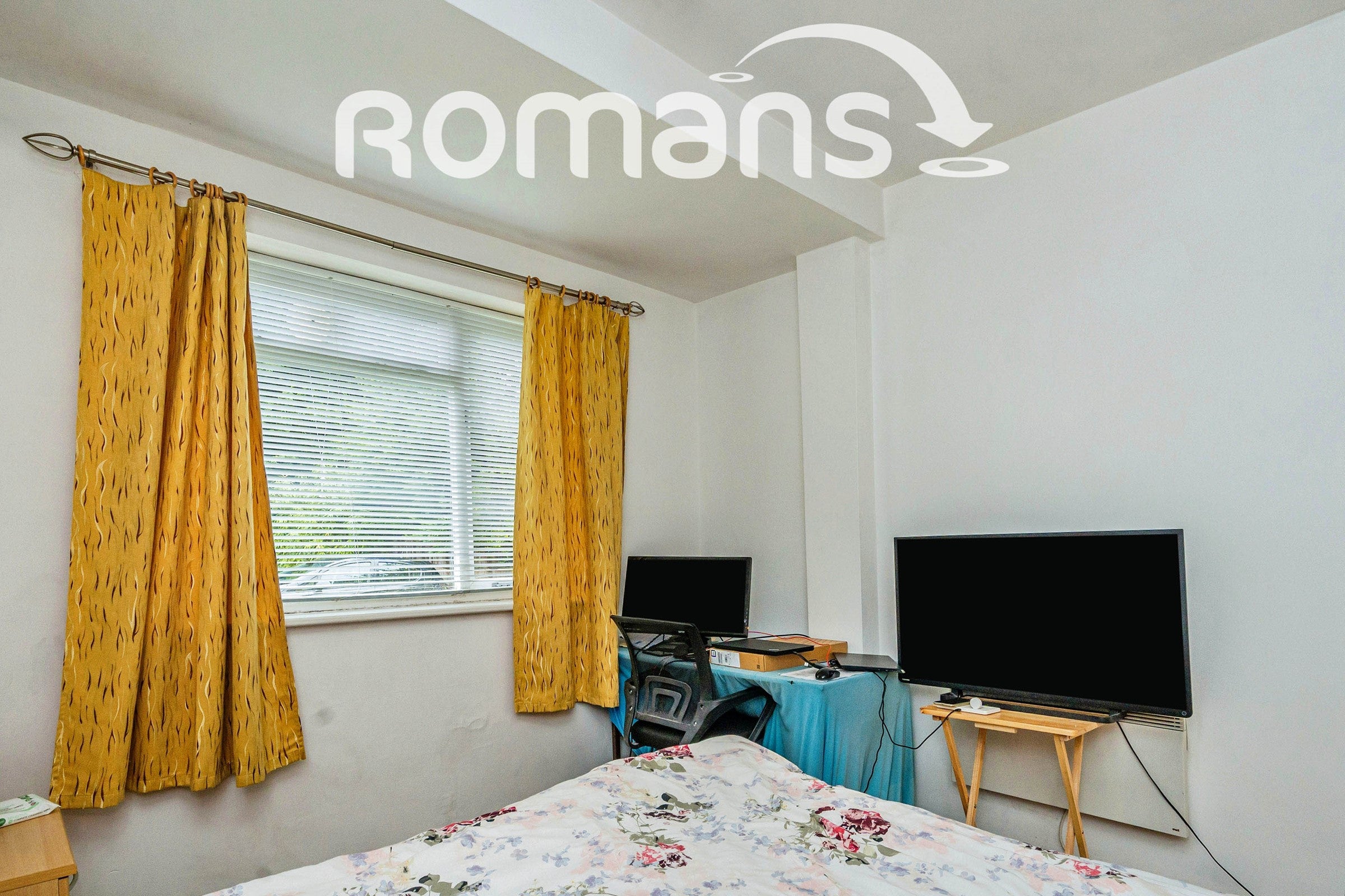 Flat Southwell Park Road in Surrey Heath