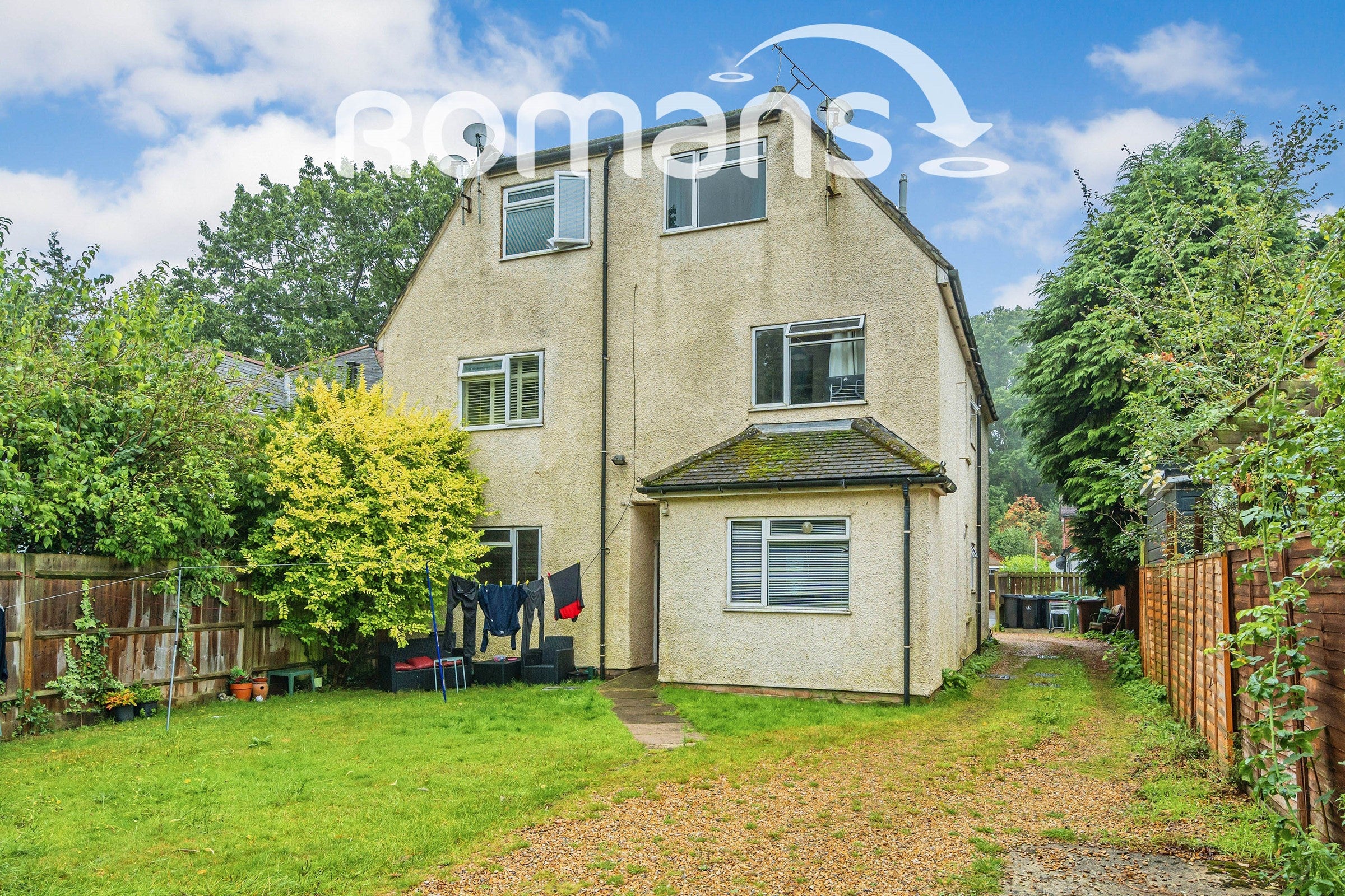 Flat Southwell Park Road in Surrey Heath