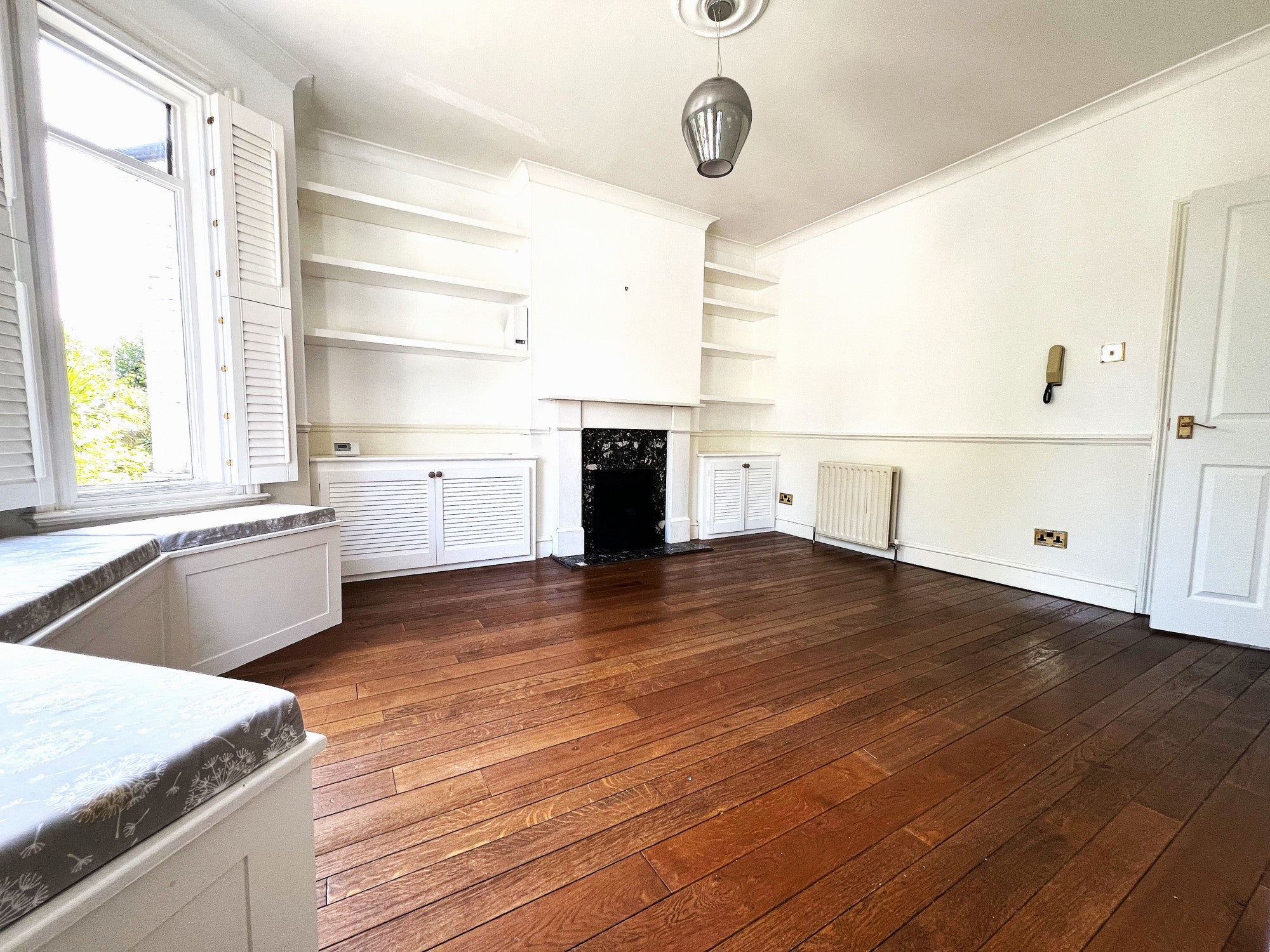 Flat Hither Green Lane in Greater London