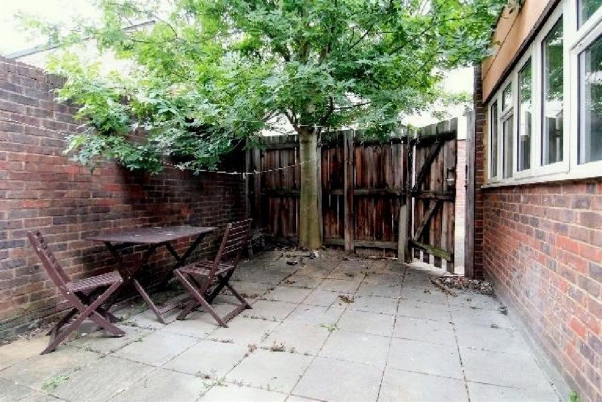 House Amity Grove in Greater London