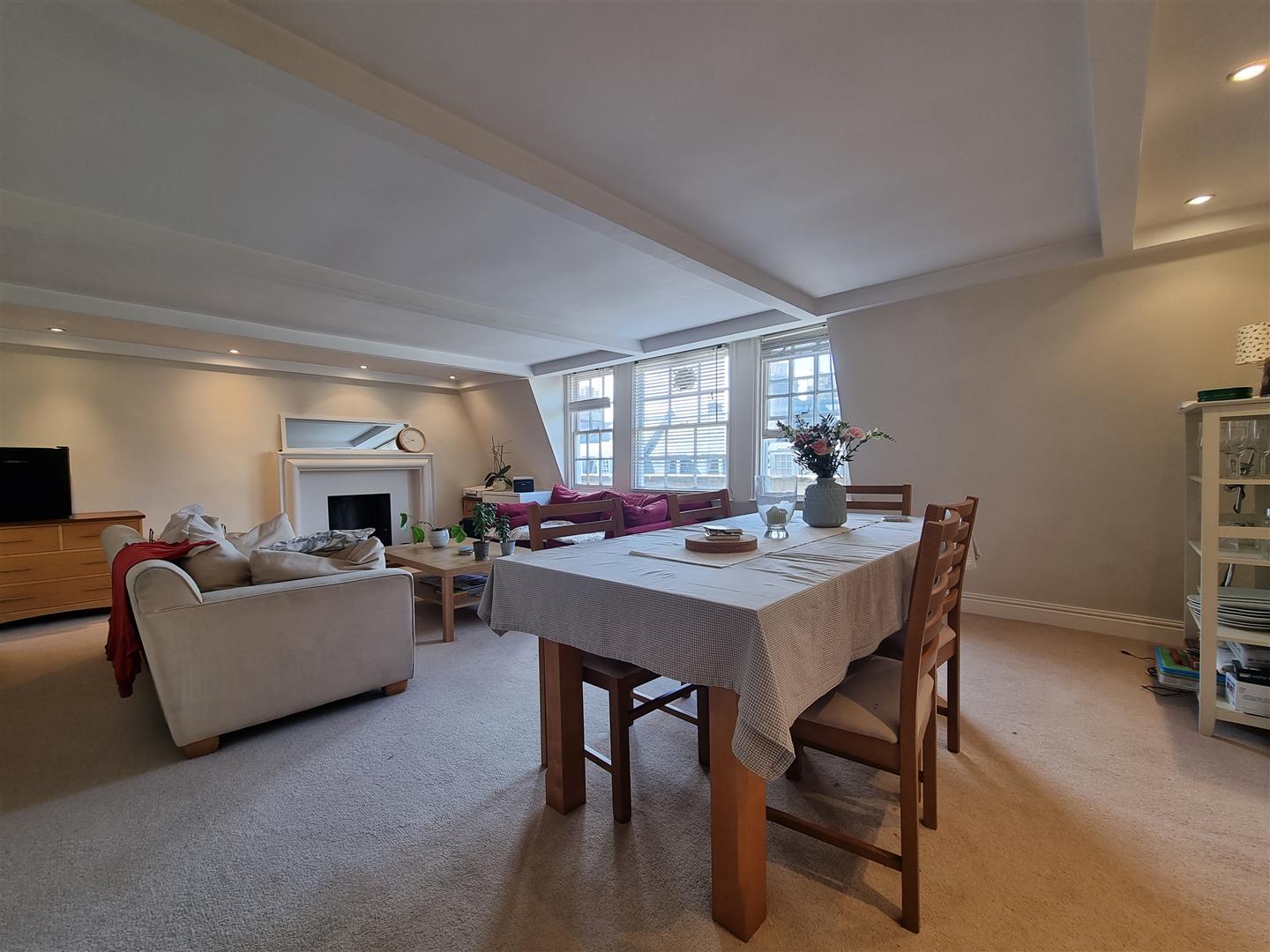 Room Alderley Road in Bath