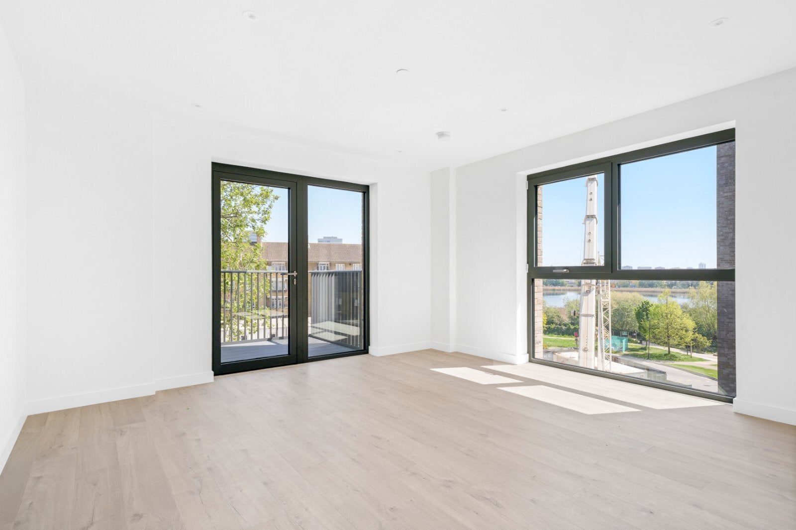 Flat Williamson Road in Greater London