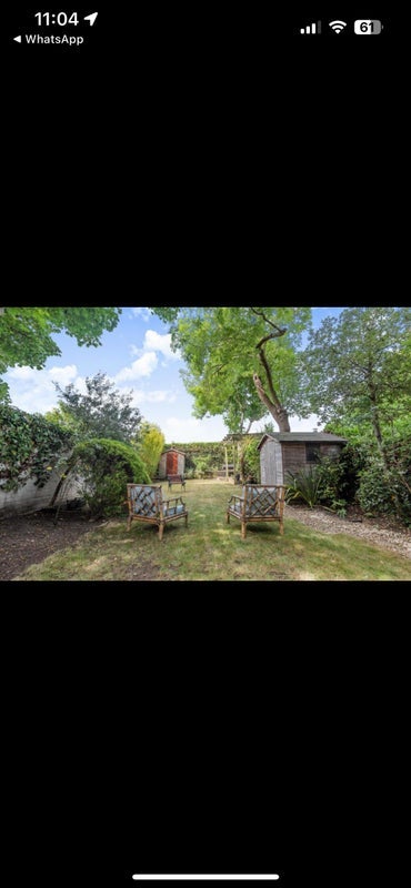 Room Gauden Road in Greater London