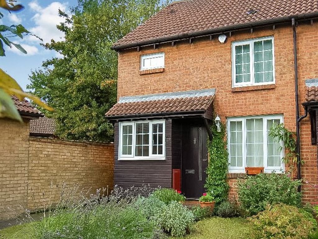 House Richmond Walk in St Albans