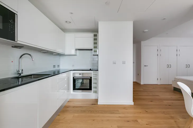 Flat Wood Lane in Greater London