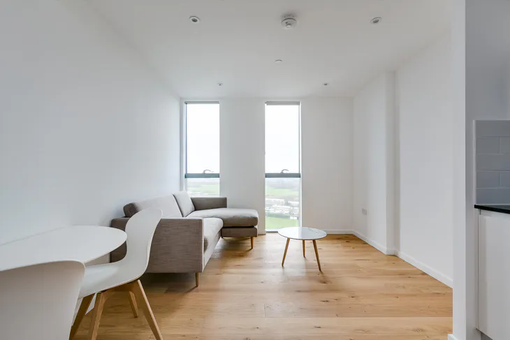 Flat Wood Lane in Greater London