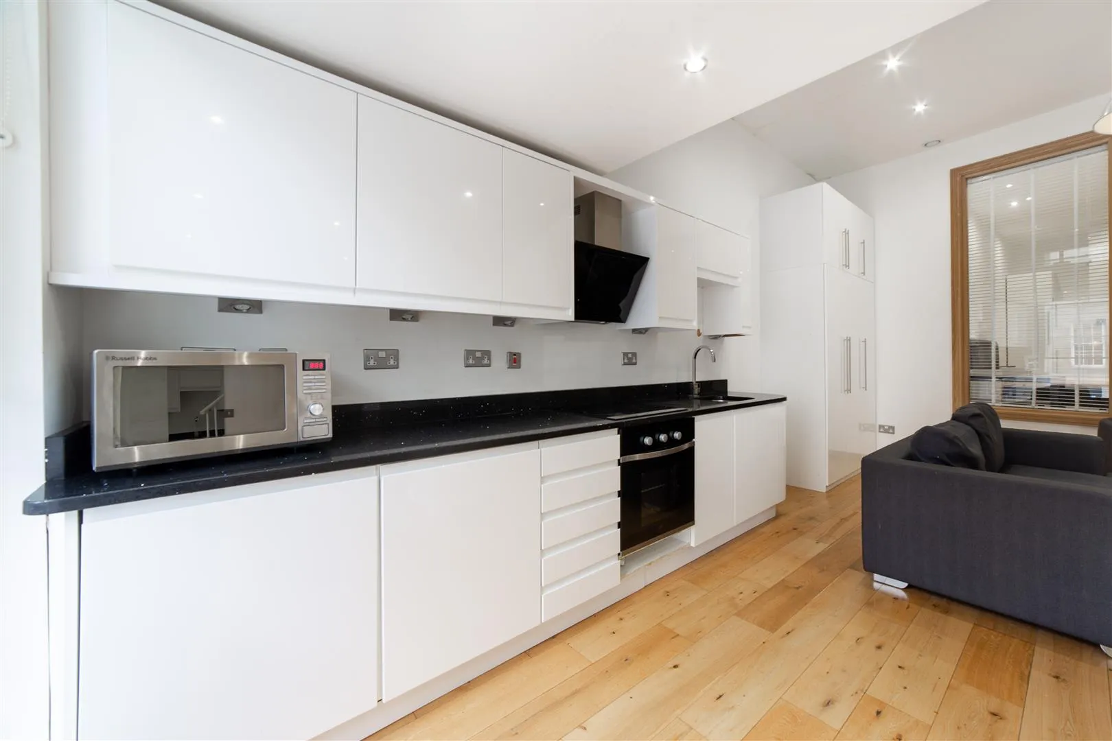 Flat Grainger Street in Newcastle upon Tyne