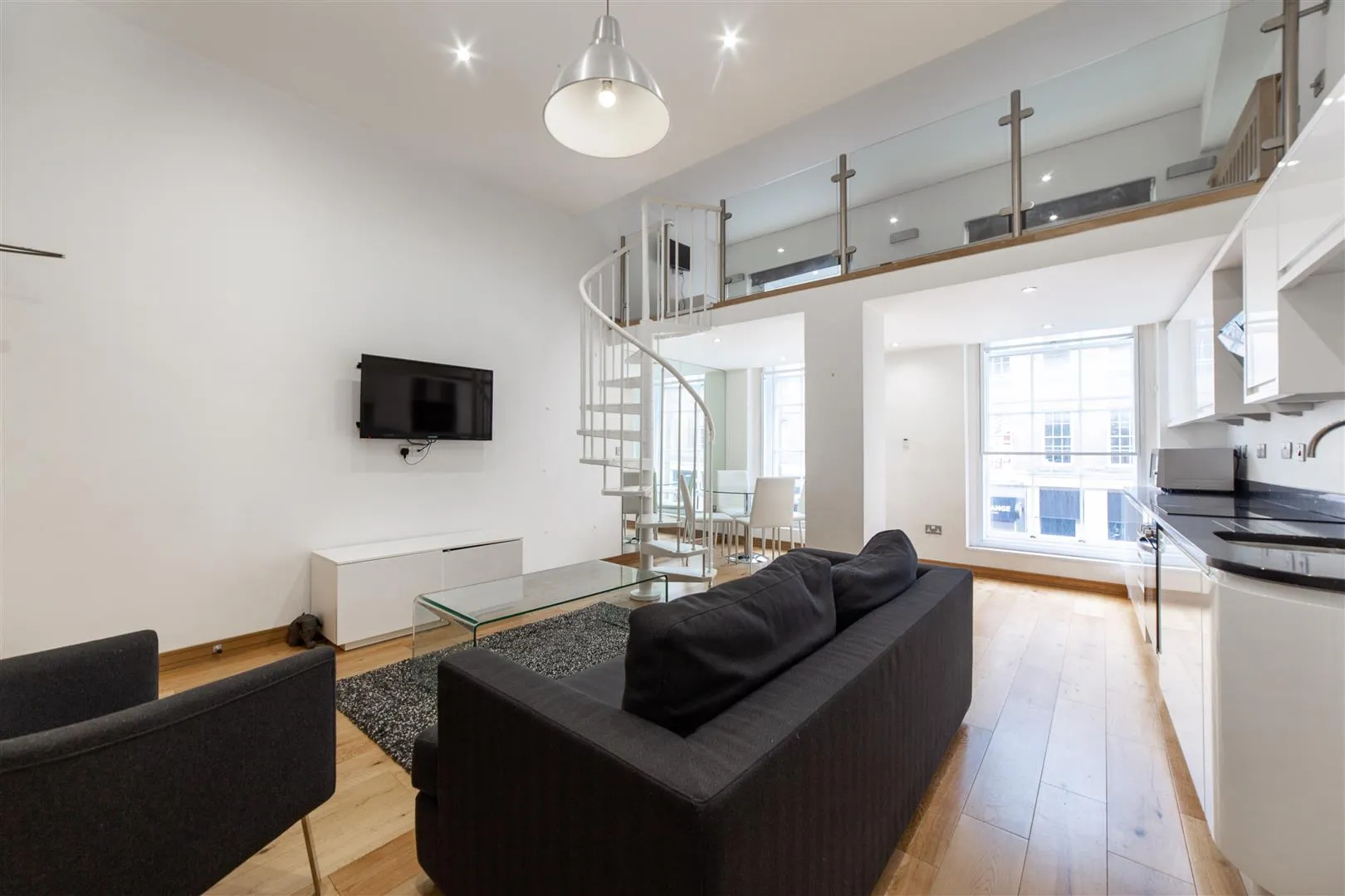 Flat Grainger Street in Newcastle upon Tyne