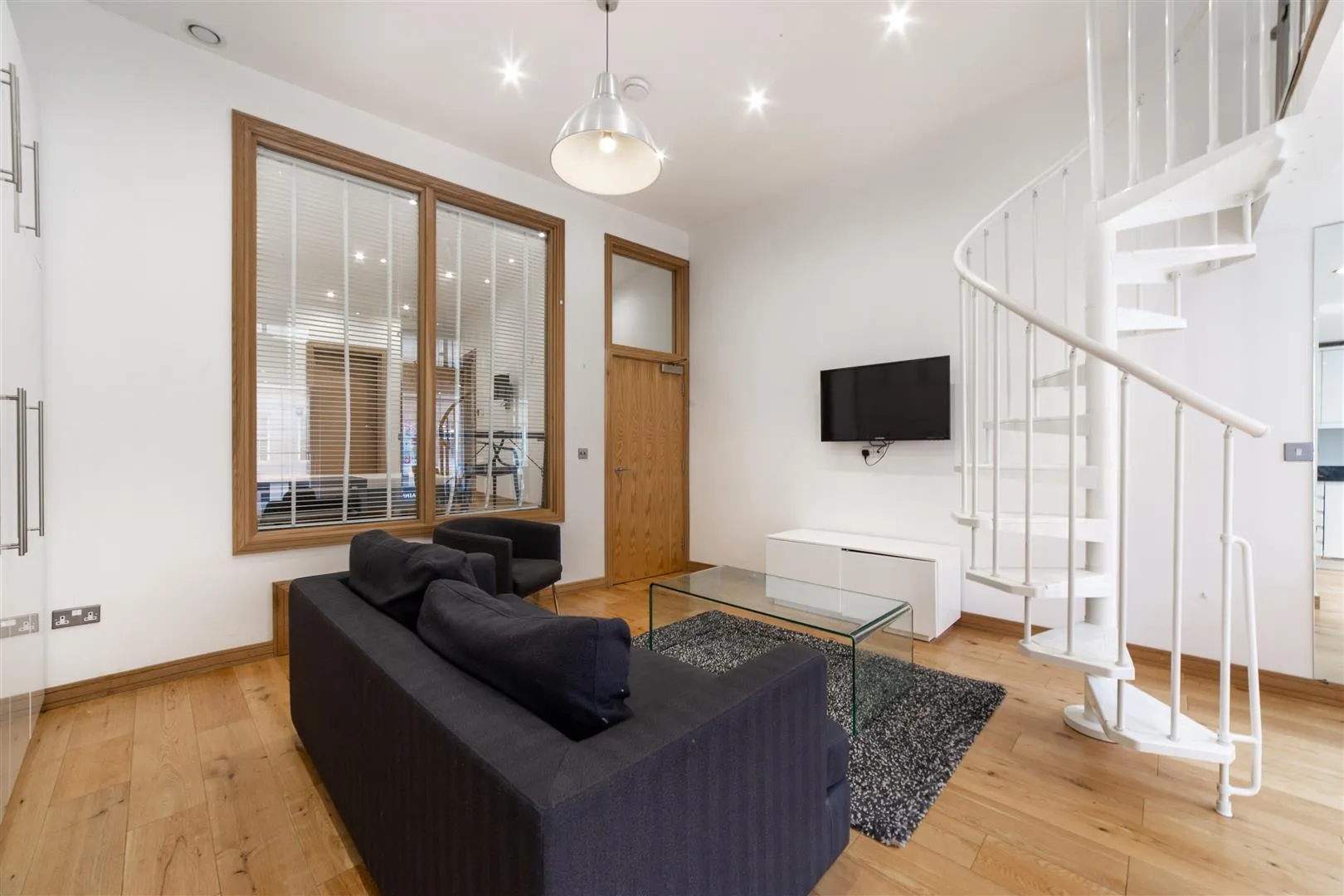 Flat Grainger Street in Newcastle upon Tyne