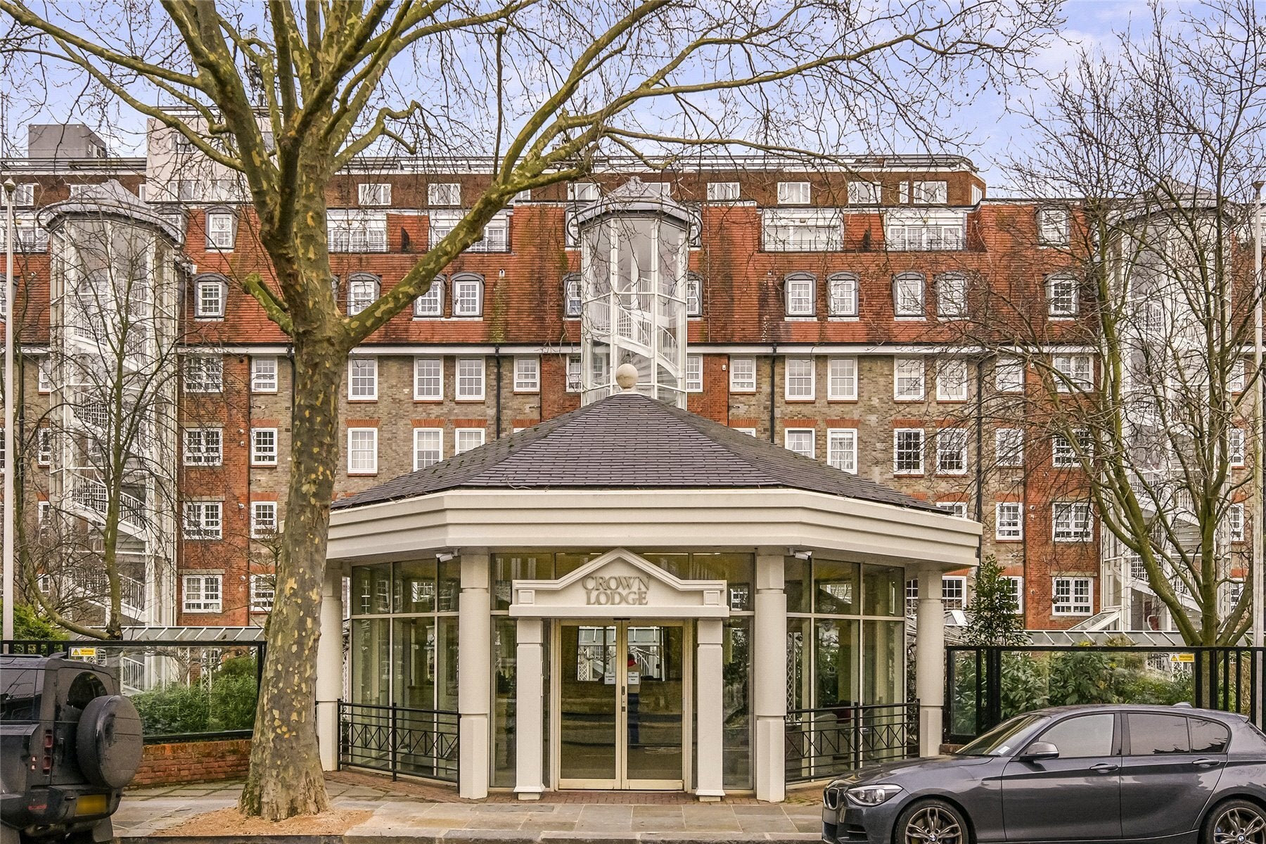 Flat Elystan Street in Greater London