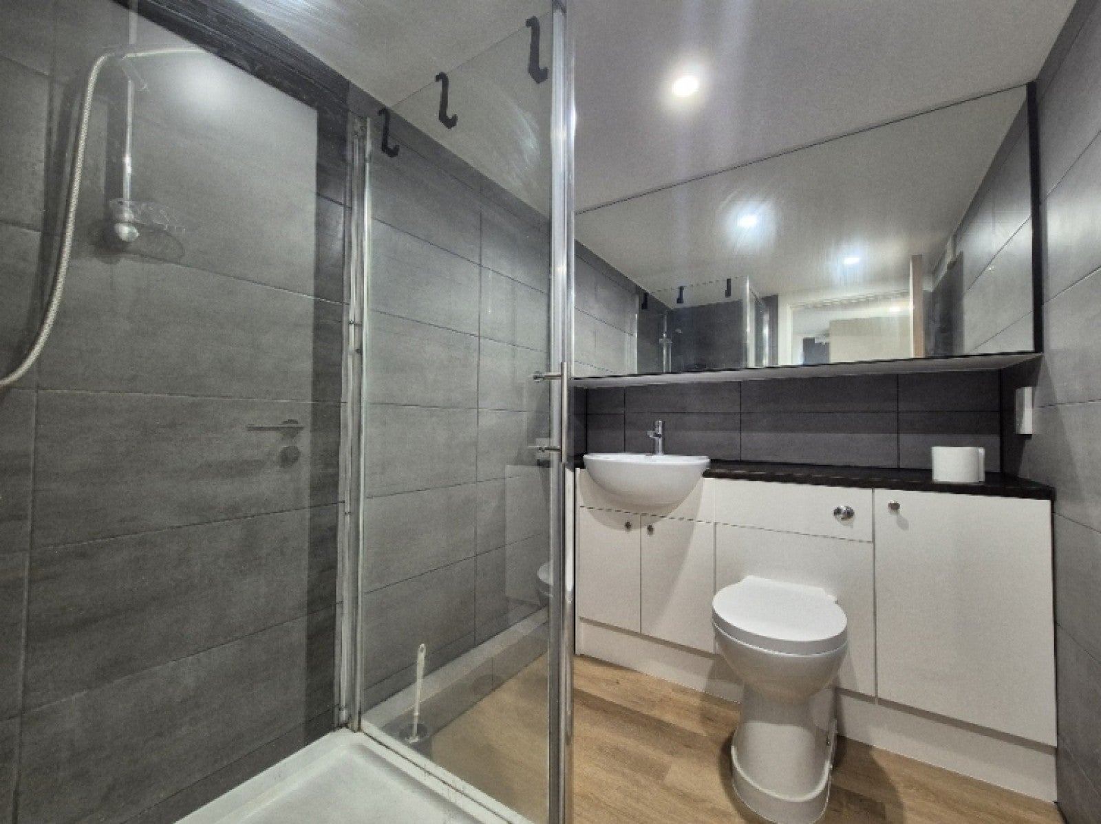 Flat Wesson Gardens in Halesowen