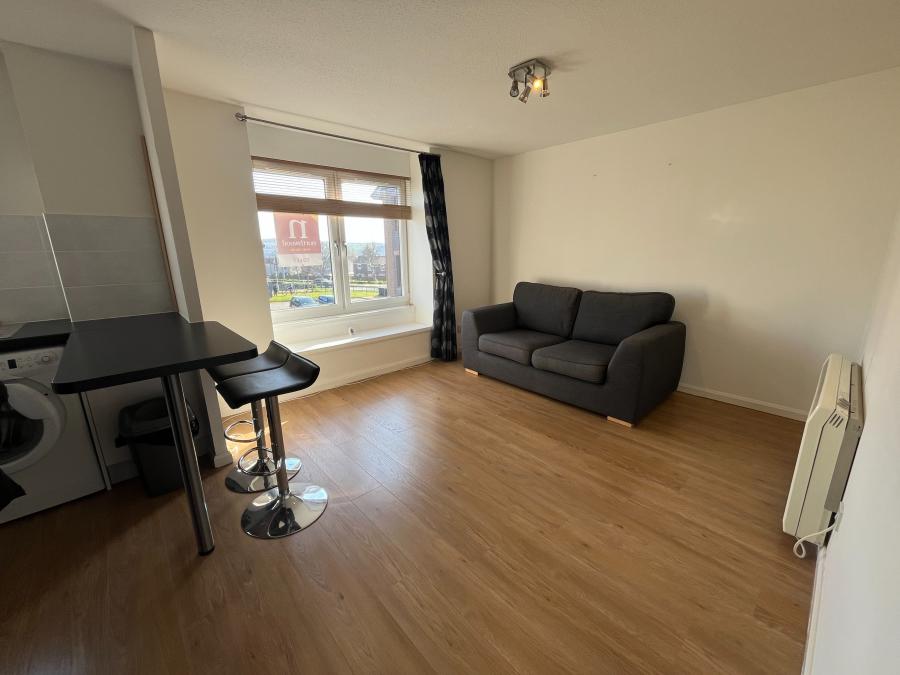 Flat Gordon Place in Inverurie