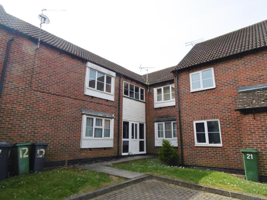 Flat Rosehip Way in Basingstoke and Deane