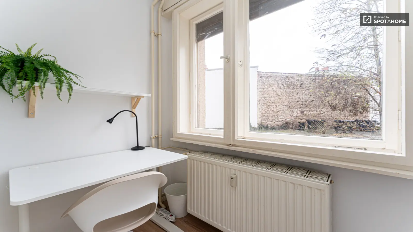 Zimmer Spreestraße in Berlin