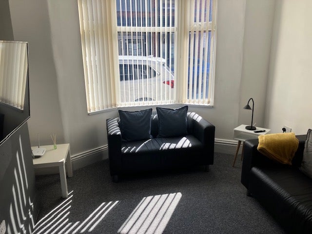 Room Baker Street in Middlesbrough